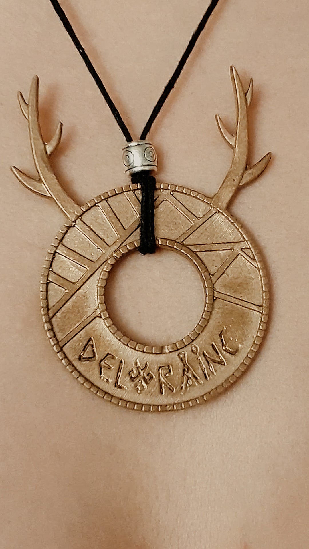 Pendant Deloraine Bronze